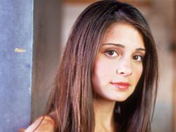 Shiri Appleby
