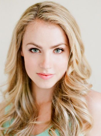 Amanda Schull