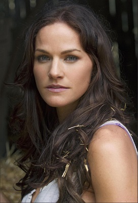 Kelly Overton