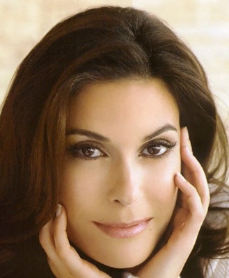 Teri Hatcher