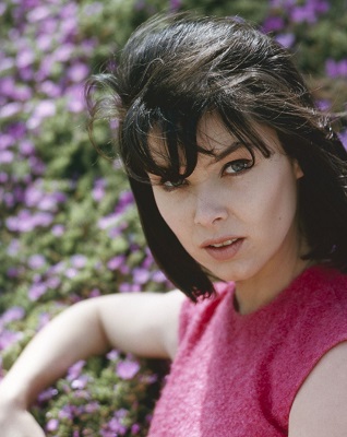 Yvonne Craig